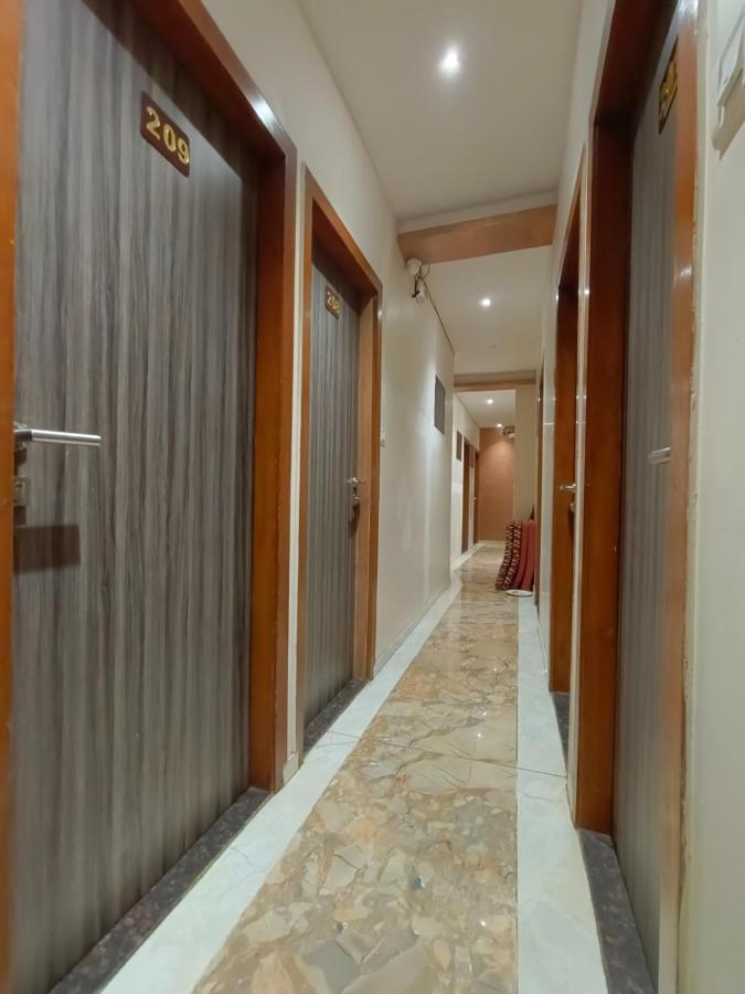 Hotel Time Gold Near Domestics Airport Bombay Exterior foto